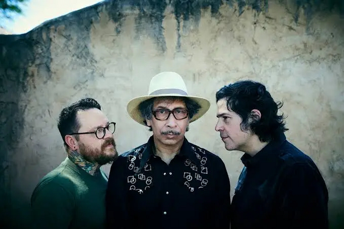 Kid Congo Powers & The Pink Monkey Birds