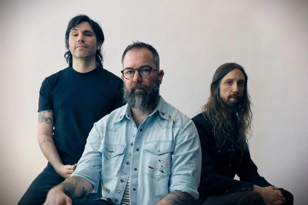 Russian Circles with Pelican